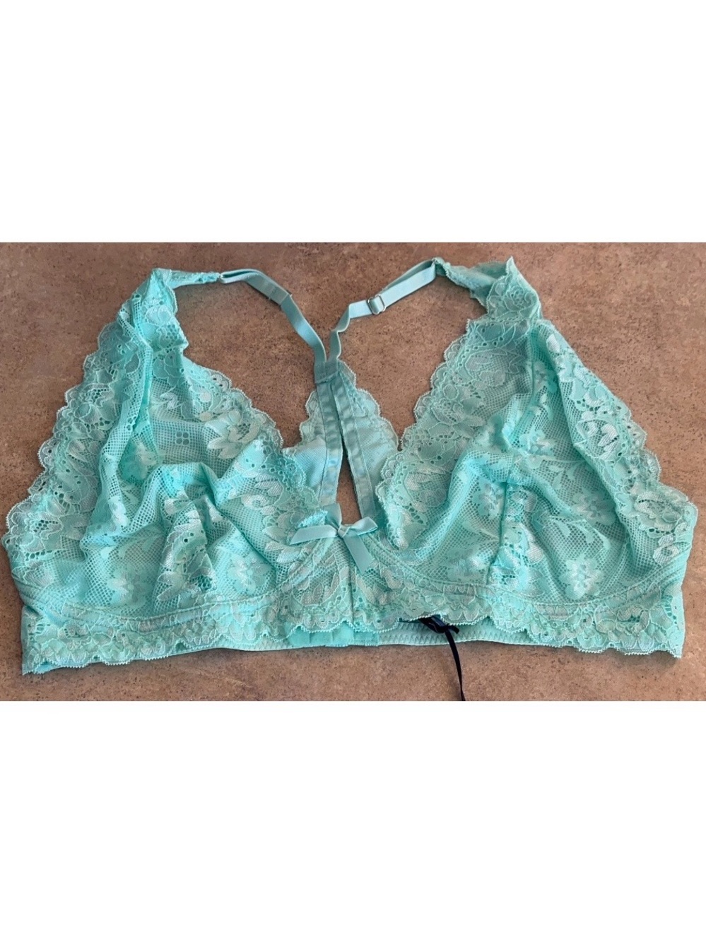 City Chic Lace Bralette in Mint - Size 16 - Brand new w/Tags